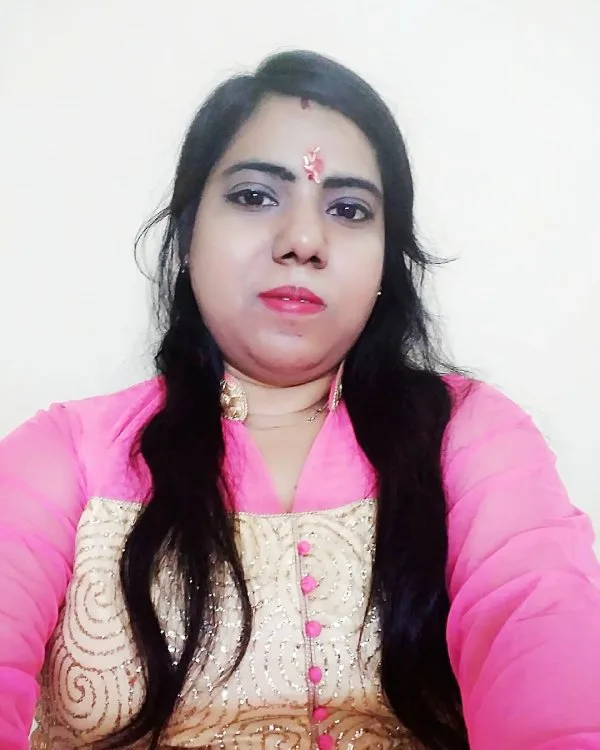 Achariya Pooja Ji - Ayurveda lineage