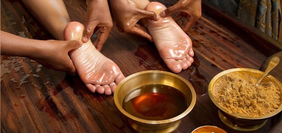 Ayurvedic Foot Massage, Its Routines & Treatments, and Benefits